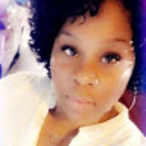 Meet your Posher, Stacy